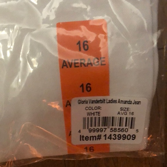 NWT Gloria Vanderbilt Ladies' Amanda Stretch Denim - Picture 6 of 6